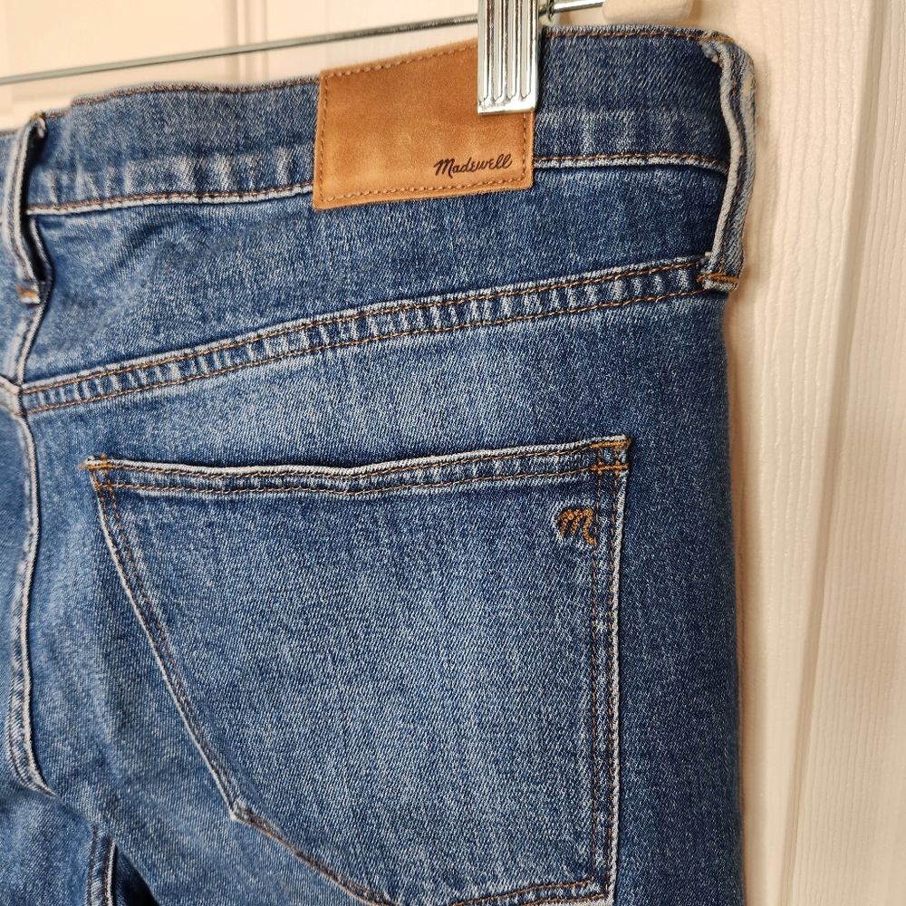 Madewell Slim Boyjean Size 30 Medium Wash Lighly Distressed - Picture 9 of 15